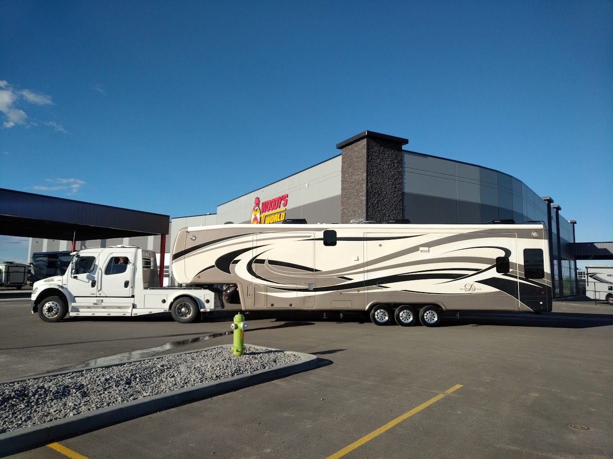 Western Canada RV, Boat and Travel Trailer Delivery Services. Alberta Trailer Transport. BC Trailer Transport